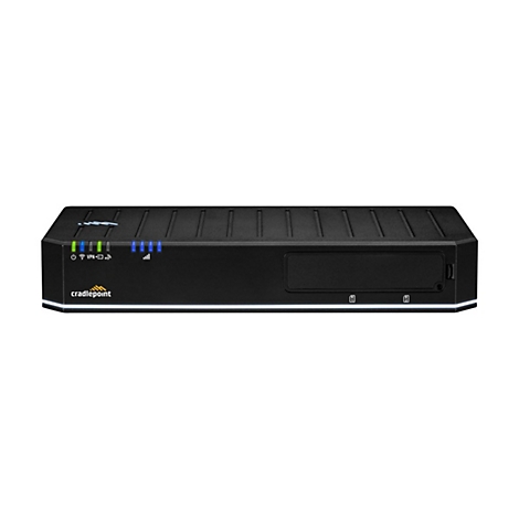 Schwarzer Router mit leuchtenden LED-Anzeigen, Cradlepoint-Logo unten links.