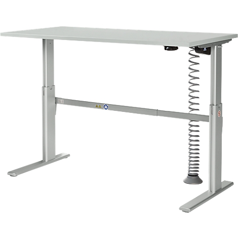 Un escritorio ajustable en altura con una superficie de mesa gris claro y patas plateadas. Una espiral en la pata derecha.