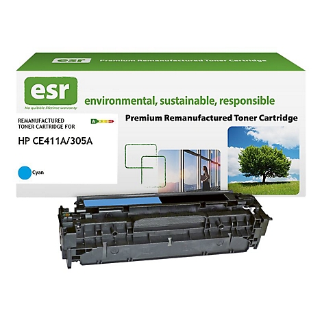 Tonerpatrone mit Verpackung. Aufschrift: Remanufactured Toner Cartridge for HP CE411A/305A, Cyan. Auf der Verpackung: environmental, sustainable, responsible.