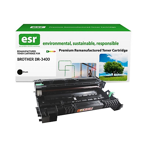 Schwarzer Trommelbehälter, davor eine Verpackung. Auf der Verpackung steht: BROTHER DR-3400, environmental, sustainable, responsible.