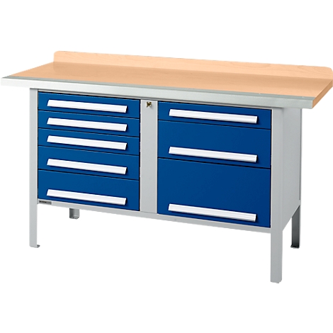 Établi avec tiroirs bleus et un dessus en bois clair.