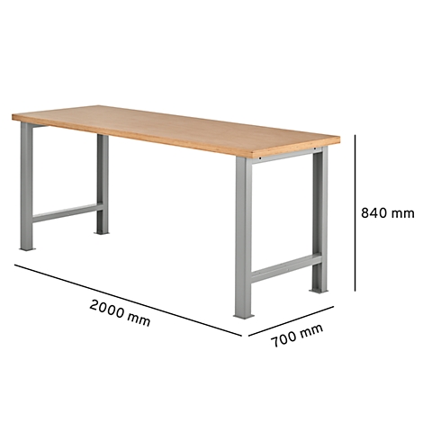 Établi avec plateau en bois clair et pieds en métal gris. Dimensions : 2000 x 700 x 840 mm.