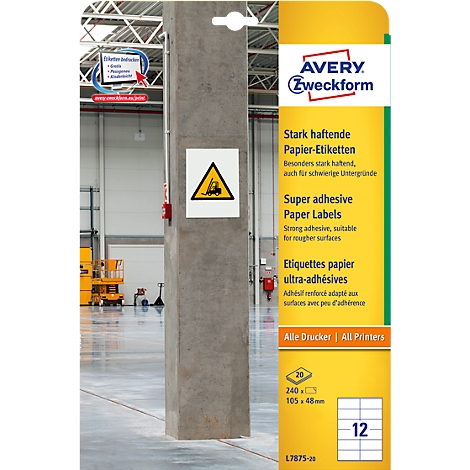 Un emballage de produit Avery Zweckform sur un pilier, avec le panneau d'avertissement "chariot élévateur".