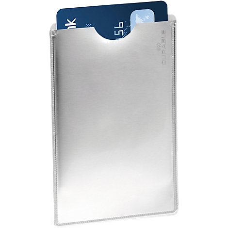 Porte-cartes argenté avec carte émergeant d'un renfoncement. La carte indique 956 et Bank.