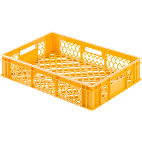 Caisse en plastique jaune avec côtés et fond perforés. Forme rectangulaire avec ouvertures pour poignées. Ouverte et vide.