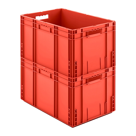 Zwei rote, stapelbare Kunststoff-Transportboxen vor weißem Hintergrund.