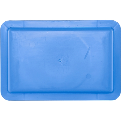 Couvercle rectangulaire bleu, avec des coins arrondis et un bord légèrement surélevé.
