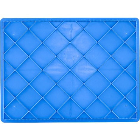 Caisse en plastique bleu clair avec des zones en relief en forme de losange et des creux profonds.