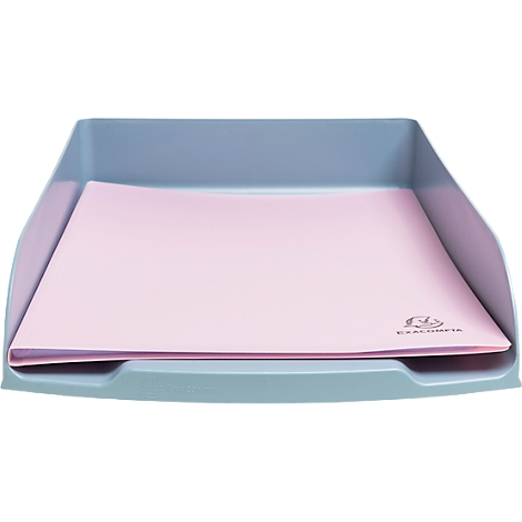 Lichtblauwe papierbak met roze papier. Een logo rechtsonder.