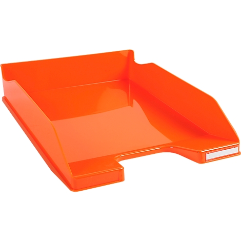 Bac à documents rectangulaire orange montré en détail. Une étiquette blanche est apposée sur un côté.
