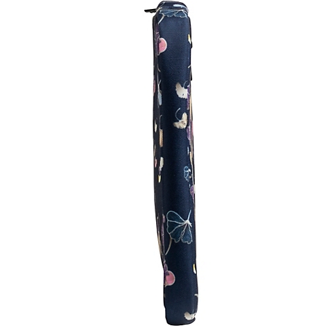 Trousse bleu foncé avec motif floral. Fermeture éclair sur le dessus.