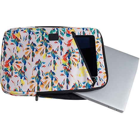 Laptop-Tasche mit bunten Blättern, Tablet und Laptop teilweise sichtbar.