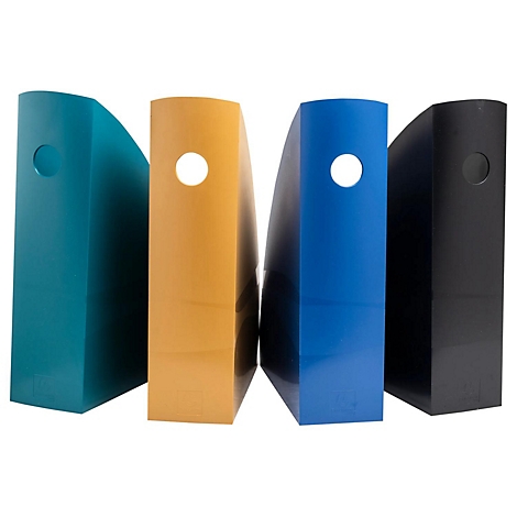 Vier farbige Aktenordner nebeneinander. Türkis, gelb, blau und schwarz. Jeder hat ein rundes Loch.