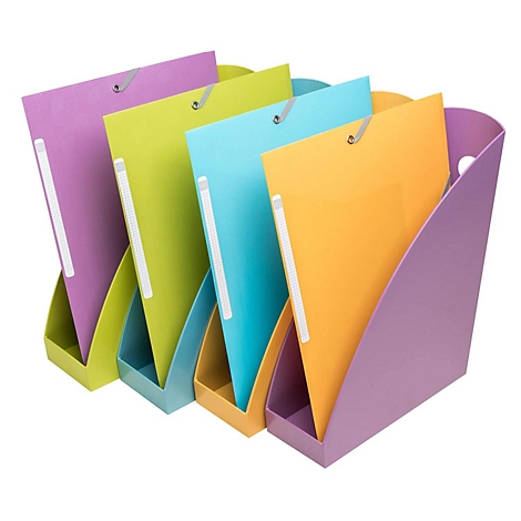 Vier farbige Zeitschriftenständer mit gefüllten Blättern. Lila, Grün, Blau und Orange.