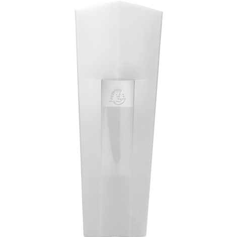 Bougeoir blanc en forme de prisme, avec encoche pour la bougie, structure légèrement transparente.