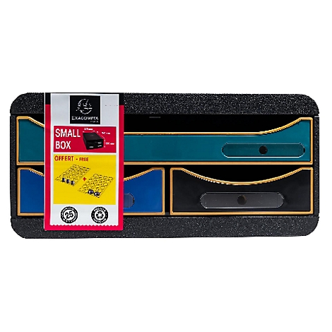 Schwarze kleine Box mit vier Schubladen in Türkis, Blau und Schwarz. Anhänger mit Produktinformationen.