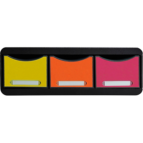 Schwarzes Schubladensystem mit gelber, oranger und pinker Schublade. Jede Schublade hat ein weißes Beschriftungsfeld.