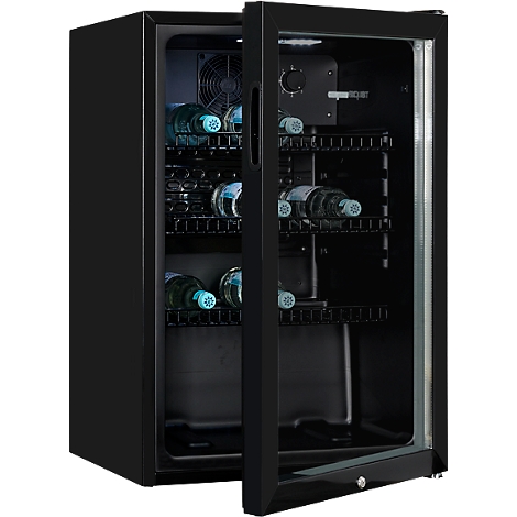 Cave à vin noire avec porte vitrée ouverte. Plusieurs bouteilles de vin sont visibles à l'intérieur.