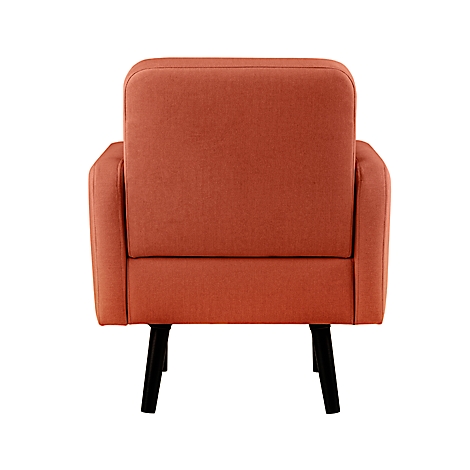 Vue arrière d'un fauteuil orange avec des pieds noirs sur fond blanc.