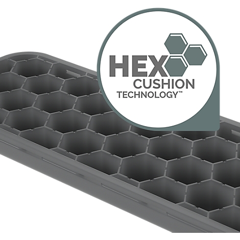 Gros plan d'une structure en nid d'abeille grise, complétée par un cercle avec l'inscription : HEX CUSHION TECHNOLOGY.