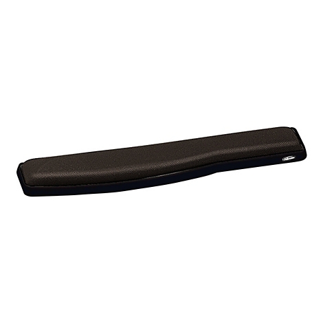 Schwarze, ergonomische Tastatur-Handballenauflage mit Stoffoberfläche und kleinem Markenlogo vor weißem Hintergrund.