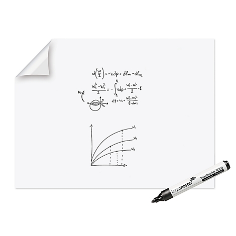 Une feuille blanche avec des formules mathématiques et des diagrammes, écrite avec un stylo noir. Un stylo noir est en bas à droite.