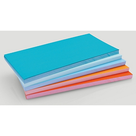 Pile de cinq feuilles de papier colorées du set Magnetoplan Sea Dusk sur un fond gris clair.