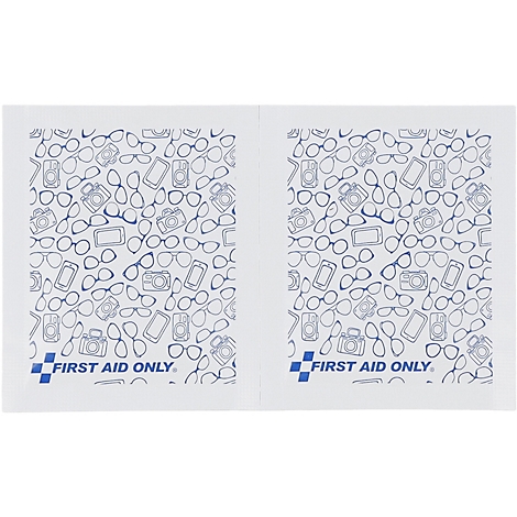 Twee witte brillendoekjes met een blauw patroon van camera's, telefoons en brillen en het First Aid Only-logo.