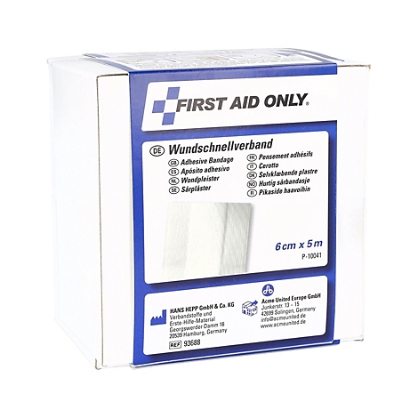 Witte kartonnen doos van First Aid Only met blauwe opdruk voor wondpleister, afmetingen 6cm x 5m.