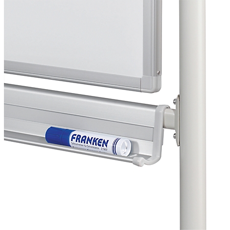 Close-up of a whiteboard with a blue pen of the brand Franken.