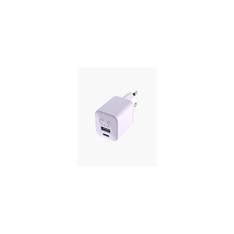 Chargeur blanc avec ports USB et USB-C. Logo en haut à gauche.