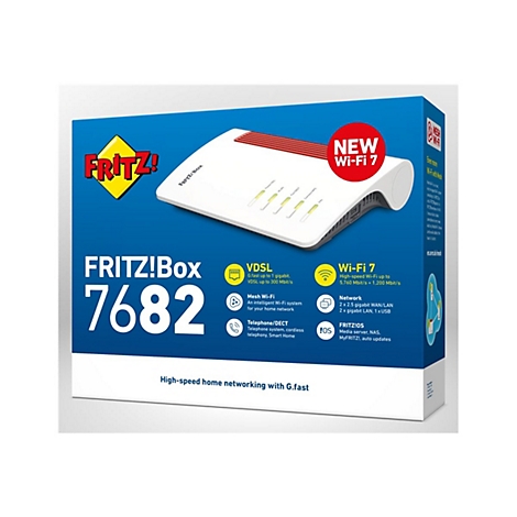 Verpackungskarton der FRITZ!Box 7682 mit technischer Übersicht und Hinweis auf Wi-Fi 7.