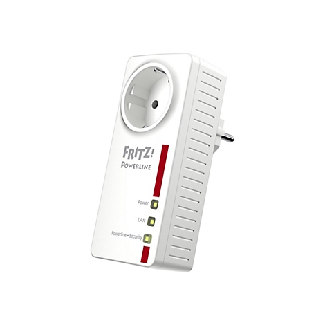 Weißer Fritz!Powerline Adapter mit Steckdose, drei Status-LEDs und Beschriftung vor weißem Hintergrund.