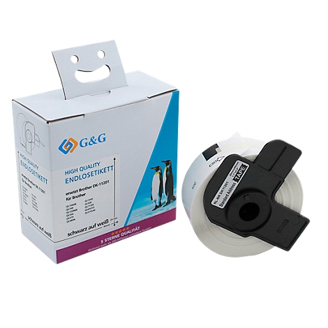 Een open doos met etiketten en een rol etikettentape ernaast. Er is een pinguïnmotief te zien op de doos.