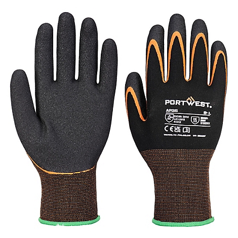 Deux gants de travail noirs avec des touches d'orange. "Portwest" et les certifications sont imprimés sur la paume.