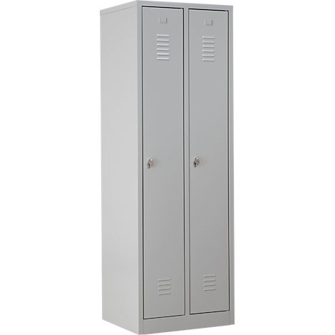 Een grijze stalen kast met twee deuren, ventilatiesleuven en een slot.