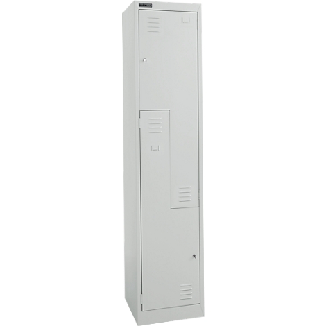 Grijze stalen kast, tweedeurs, met ventilatiesleuven. De kast heeft een klein slot.