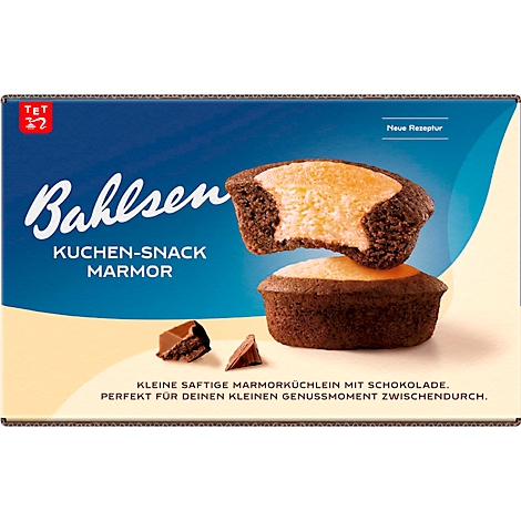 Produktverpackung Bahlsen Kuchen-Snack Marmor mit zwei kleinen Kuchen und Schokostücken vor blauem Hintergrund.