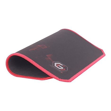 Ein schwarzes Mousepad mit roter Umrandung. Es ist zur HÃ¤lfte gefaltet, mit rotem Logo.