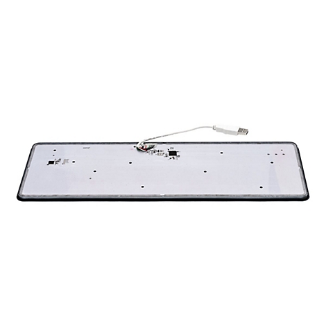 Rückseite einer Tastatur-Platine mit weißer Leiterplatte, kleinen Elektronikbauteilen und einem angeschlossenen USB-Kabel.
