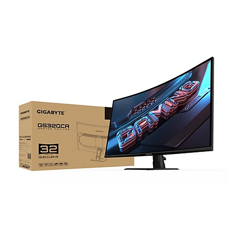 Gigabyte GS32QCA Gaming-Monitor neben seiner Produktverpackung vor weißem Hintergrund.