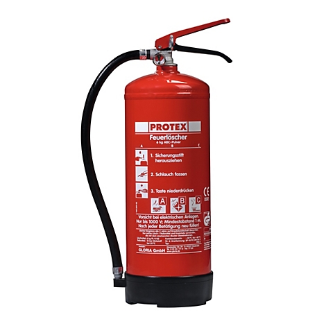 Roter Protex Feuerlöscher mit schwarzem Schlauch und Bedienungsanleitung auf weißem Hintergrund.