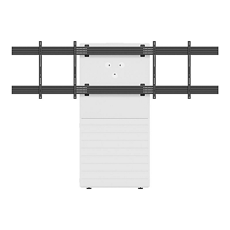 Ein weißes Möbelstück, an dem eine schwarze Halterung für einen Flachbildschirm befestigt ist. Auf dem Möbelstück sind Bohrungen für Anschlüsse zu sehen.