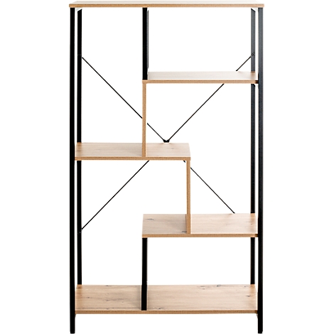 Een boekenrek met open planken die worden vastgehouden door zwarte metalen staven. De planken zijn lichtbruin.