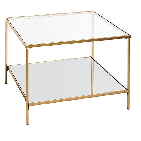 Table basse carrée avec cadre en métal doré et deux étagères en verre.