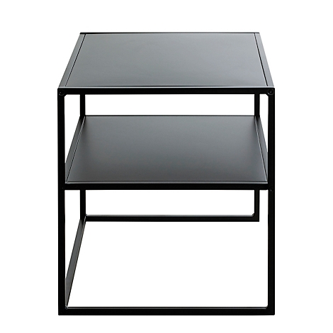 Table d'appoint noire à deux niveaux. Forme rectangulaire avec cadre en métal.