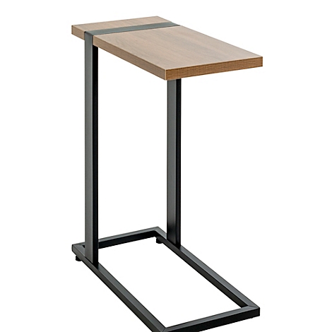 Table d'appoint avec un plateau de table rectangulaire en bois, cadre en métal noir.