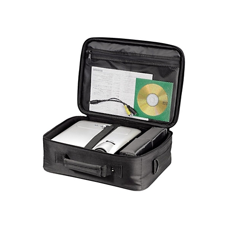Geöffnete schwarze Tragetasche mit silbernem Projektor, Kabeln und CD im Netzfach.