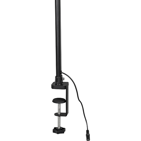 Zwarte monitorbevestiging met klem. Een lange cilindrische buis is bevestigd aan een beugel, met een kabel die langs loopt.