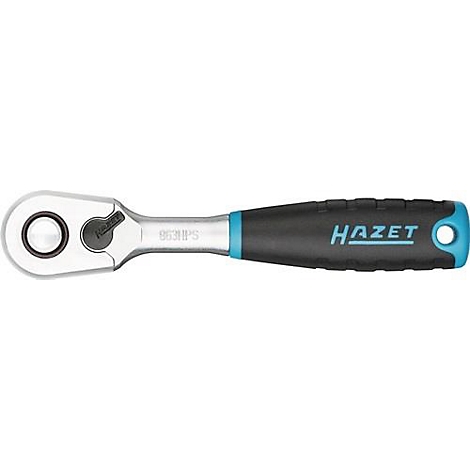 Een zilveren ratel met een zwarte en blauwe handgreep. Het woord 'HAZET' staat op de handgreep.